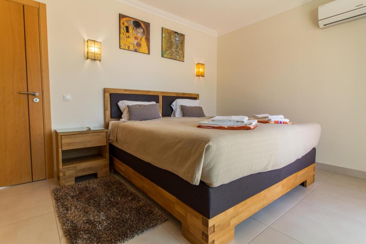 Cliff-Top Townhouse With Stunning Ocean Views Carvoeiro  Eksteriør bilde